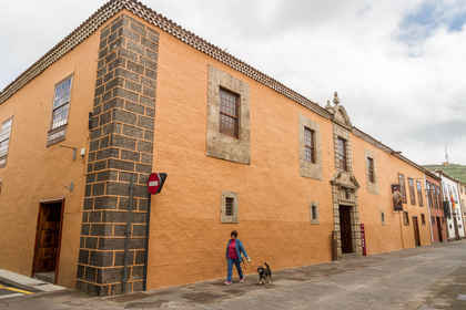 Музей истории и антропологии Тенерифе в Сан-Кристобаль-де-Ла-Лагуна