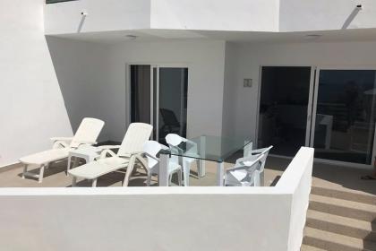 Продажа недвижимости на Тенерифе: Апартамент c 2 спальнями в Коста Адехе №01S0000035