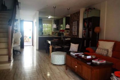 Продажа недвижимости на Тенерифе: Таунхаус c 3 спальнями в Эль Медано №01S0000060