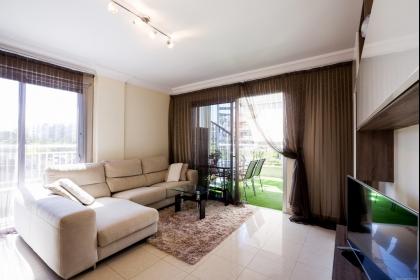 Продажа недвижимости на Тенерифе: Апартамент с 1 спальней в Пальм Мар №01S0000142
