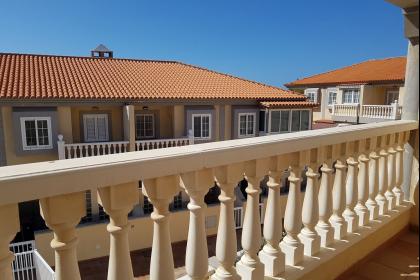 Продажа недвижимости на Тенерифе: Таунхаус c 3 спальнями в Эль Медано №01S0000147