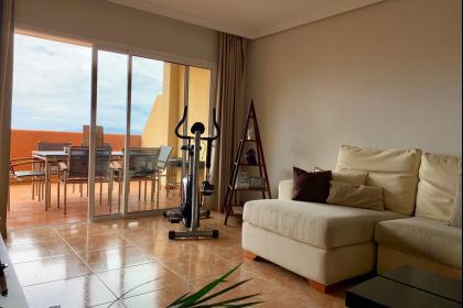 Продажа недвижимости на Тенерифе: Апартамент c 2 спальнями в Адехе №01S0000163
