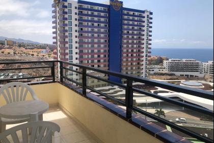 Продажа недвижимости на Тенерифе: Апартамент c 2 спальнями в Плайя Параисо №01S0000166