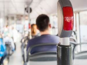 Автобусы: Кнопка - остановка по требованию